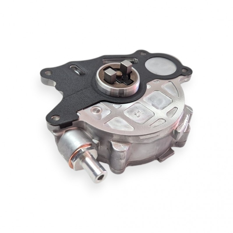 Audi A6 2009-2011 2.0 Dizel Motor Vakum Pompası 03L145100F