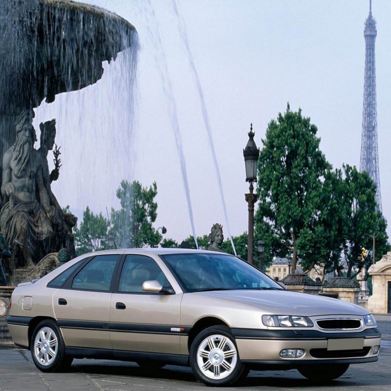 Renault Safrane 1993-2000 Ön Cam Silecek Takımı Silgeç Seti 60x60cm