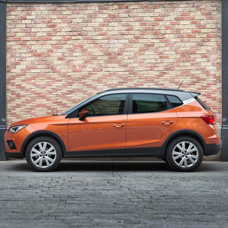 Seat Arona 2018-2021 Bijon Kapağı Siyah 5 Adet 4M0601173B