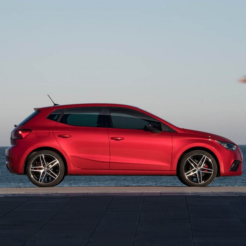 Seat İbiza 2018-2021 Şifreli Bijon Kapağı Siyah 4 Adet 4M0601173C