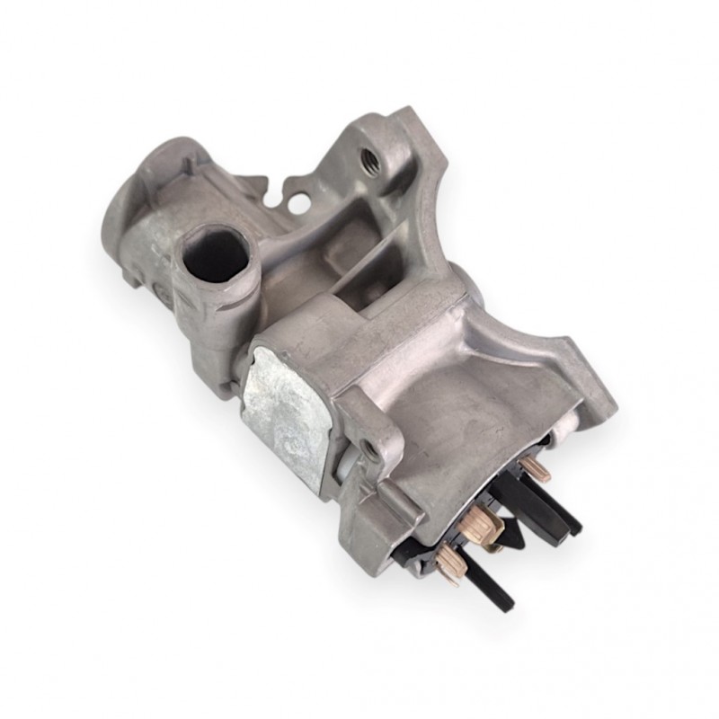 Seat Toledo 1999-2004 Direksiyon Kilit Gövdesi 4B0905851B