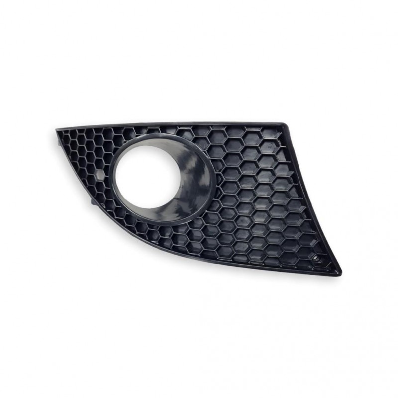 Seat Toledo 2005-2009 Ön Tampon Sağ Sis Farı Çerçevesi 5P0853666C