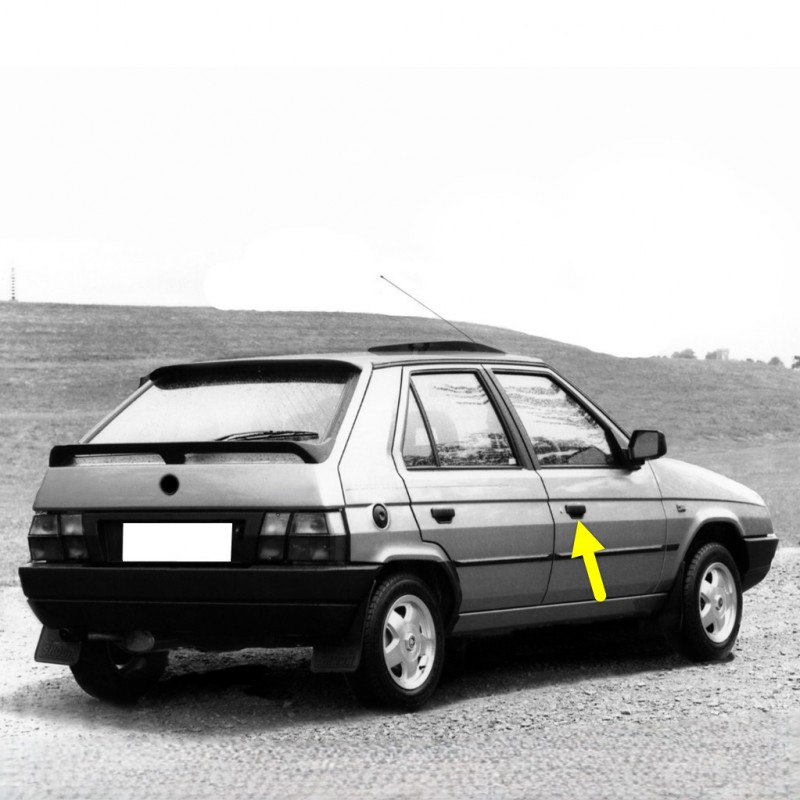 Skoda Favorit 1988-1995 Sağ Ön Kapı Dış Açma Kolu 115988105