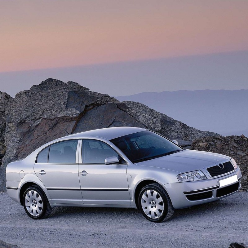 Skoda Superb 2002-2008 1.8T AWT Radyatör Su Borusu Sac 06B121071L